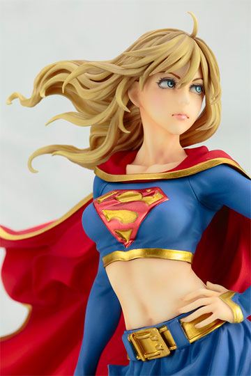 Bishoujo Supergirl statue