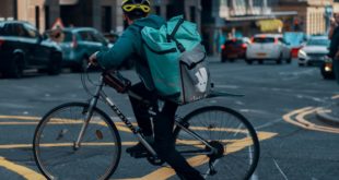 CMA provisionally clears Amazon’s investment in Deliveroo to prevent ‘imminent exit’