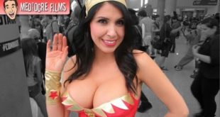 Awkward Interviews with Cosplay Girls at ComiKaze 2013