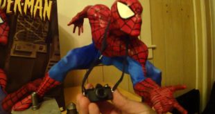 Spiderman Sideshow Exclusive 1/4 Scale Premium Format Statue