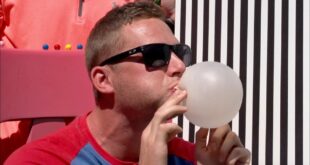 Bubble Gum Blowing Battle | Dude Perfect