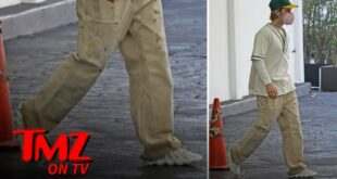 Justin Bieber Rocking Kanye's Sold Out Yeezy 450 in Cloud Whites | TMZ TV