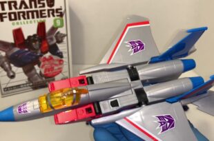 G1 Transformers Collection #9 - Starscream Takara Bookstyle Review