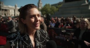Doctor Strange in the Multiverse of Madness - Interview w/ Elizabeth Olsen -  Scarlet Witch 2022 UK