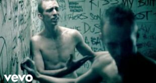 Eminem, Dr. Dre, & 50 Cent - Crack A Bottle [Official Video]